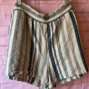 Universal Thread Shorts